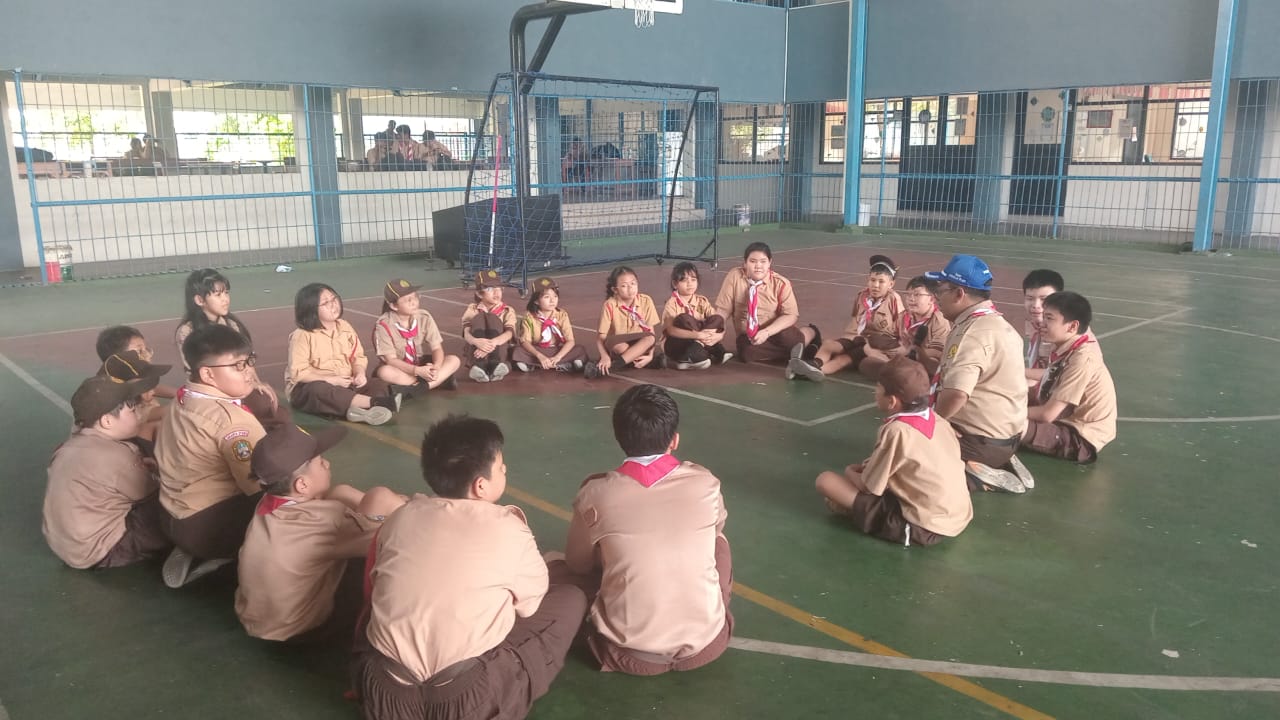 Eskul pramuka kelas 4, 5 dan 6